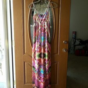 Sam & Max tie dye peace maxi dress Sz. S NWOT